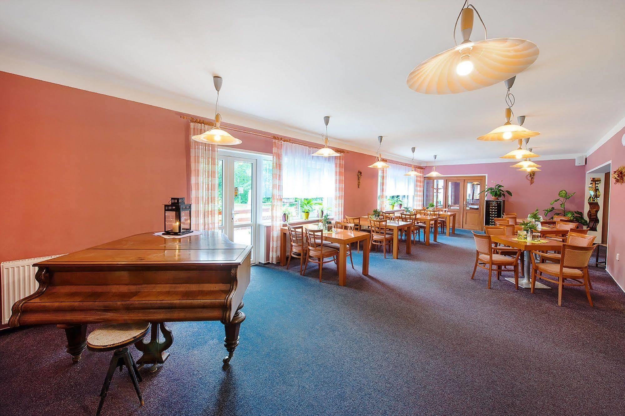 Hotel Zátiší Františkovy Lázně Exteriér fotografie
