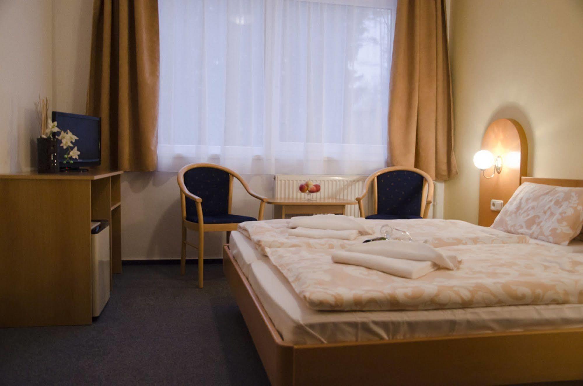 Hotel Zátiší Františkovy Lázně Exteriér fotografie